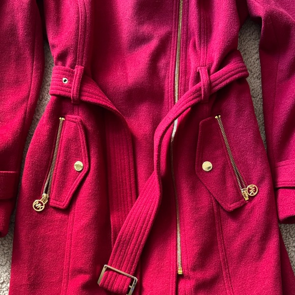 MICHAEL Michael Kors Red Trench Coat - Picture 3 of 5